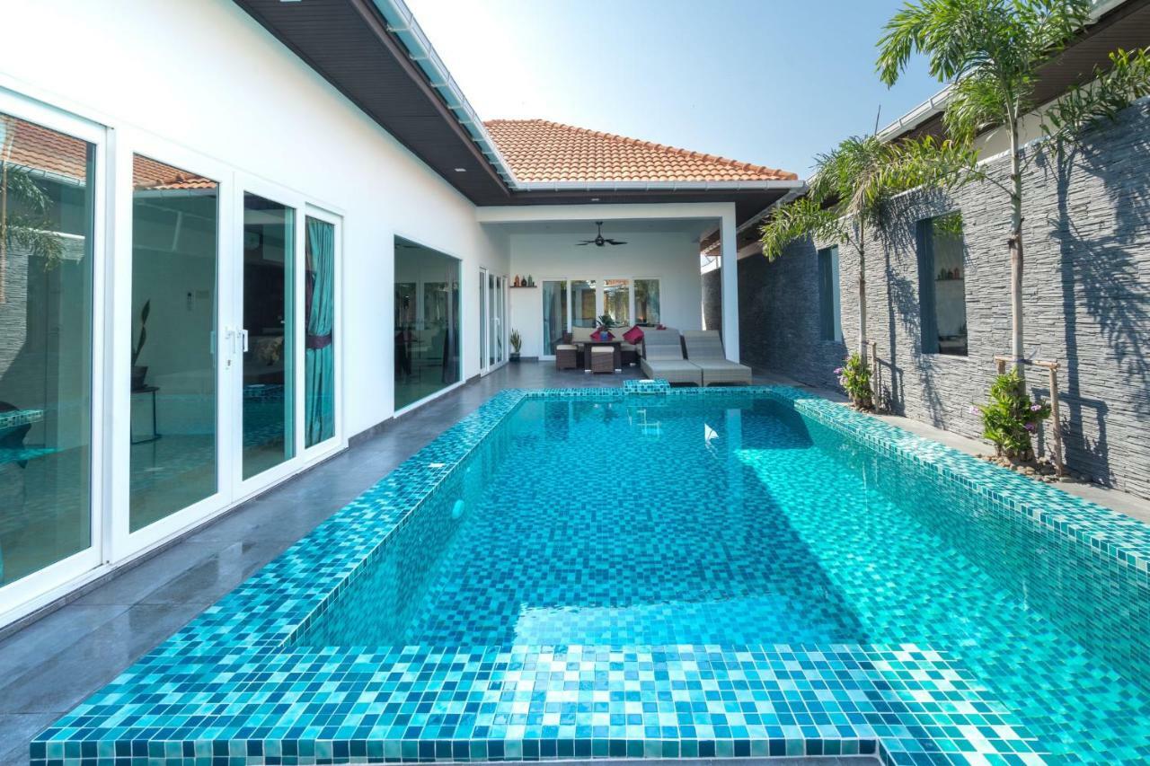 Majestic By Korawan Villa Pattaya Ngoại thất bức ảnh